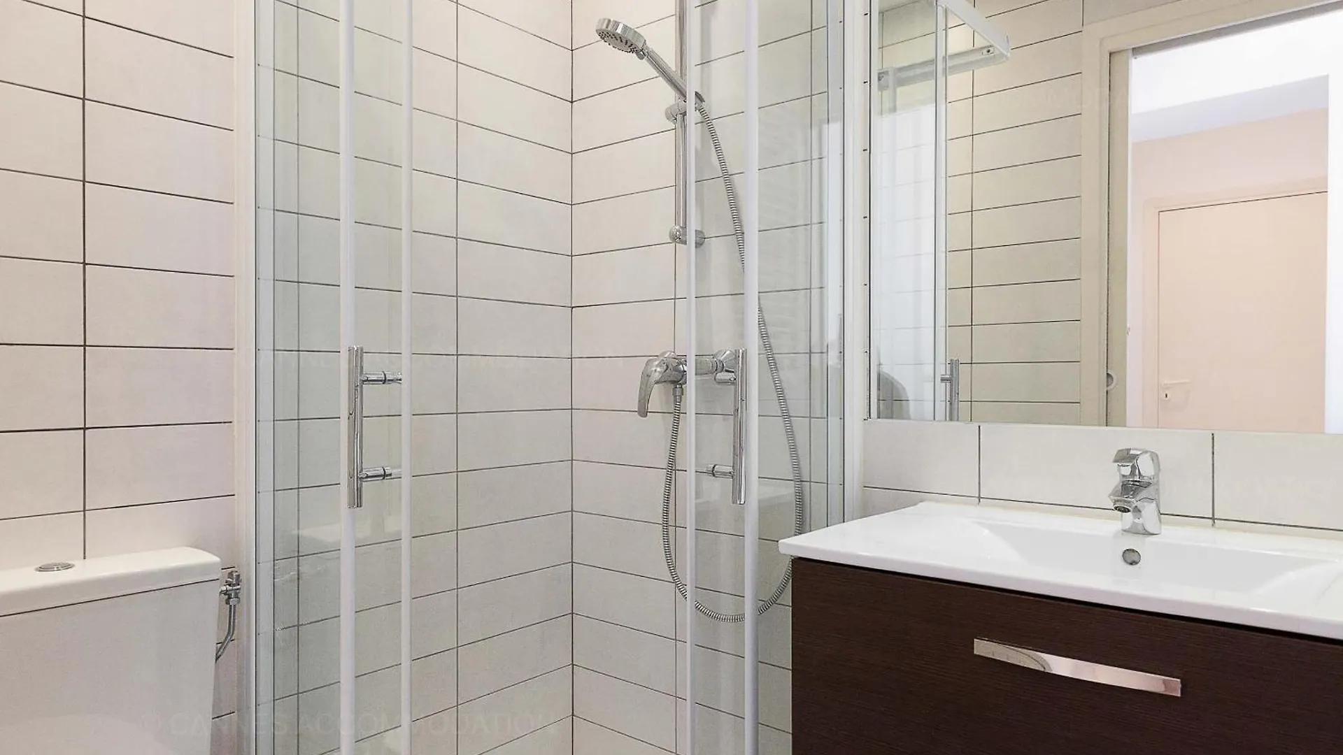 Residence Aout 31 Cannes 0*,